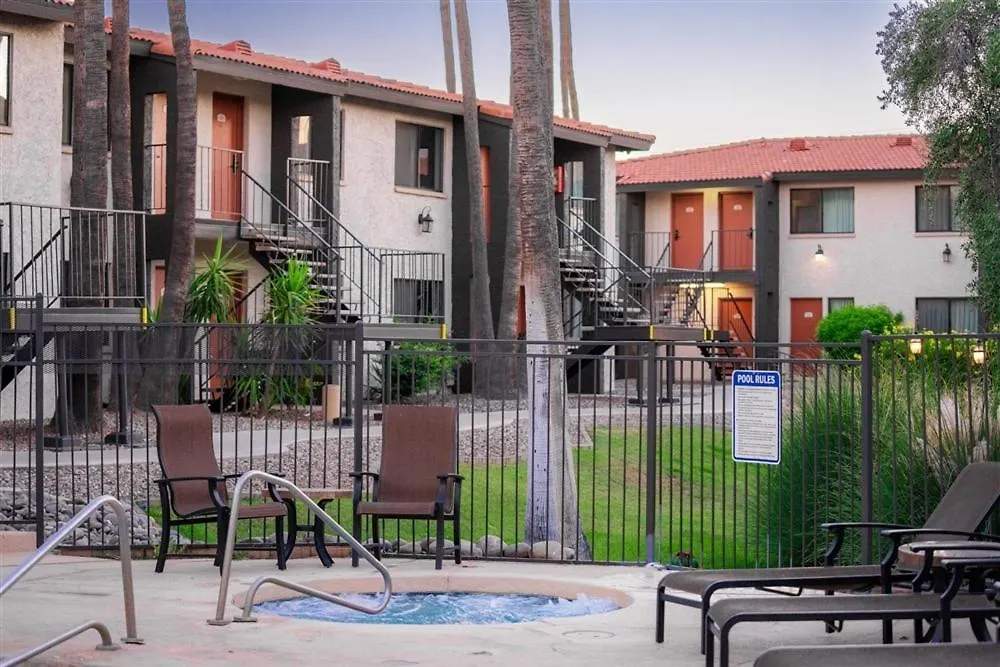 206 Fully Furnished 1Br Suite-Prime Location Scottsdale 0*,